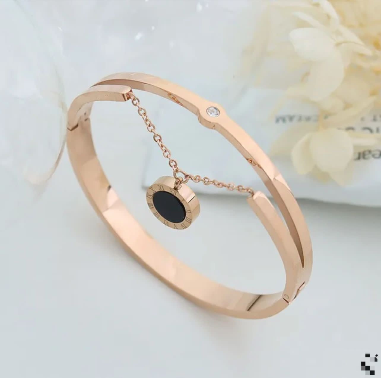 Roman Golden Chain Bangles