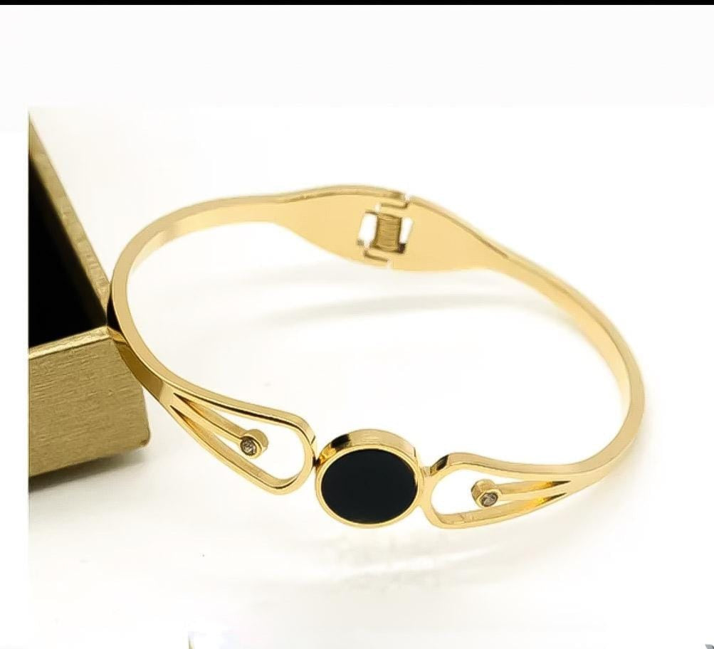 Fancy Single Dot Stainless Steel Bangle