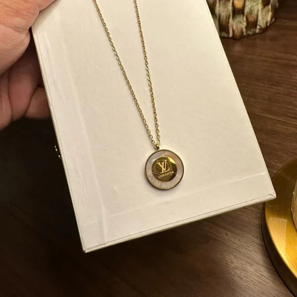 Luxury LV Gold Pendant Necklace | STYLIZE FASHION