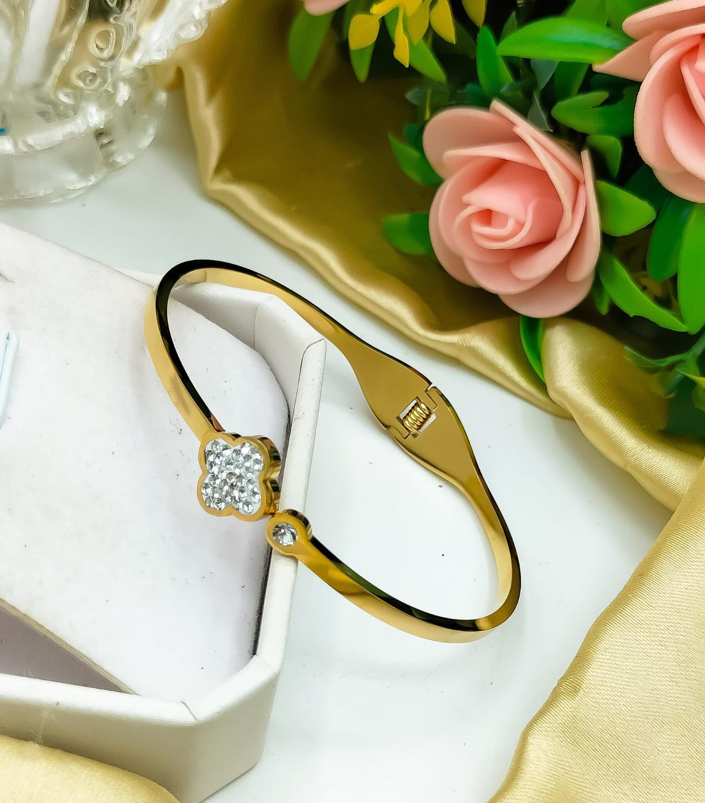 Stainless Steel Diamond Heart Bangle | STYLIZE FASHION