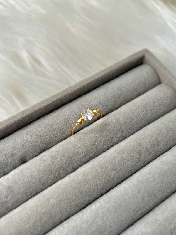 Two-Sided Heart Stone Ring | STYLIZE FASHION