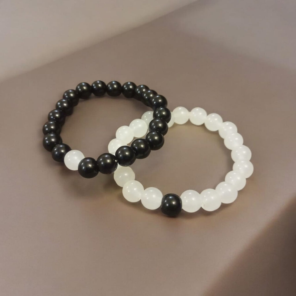 Monochrome Minimalist Bead Duo – Handcrafted Black & White Bracelet Set