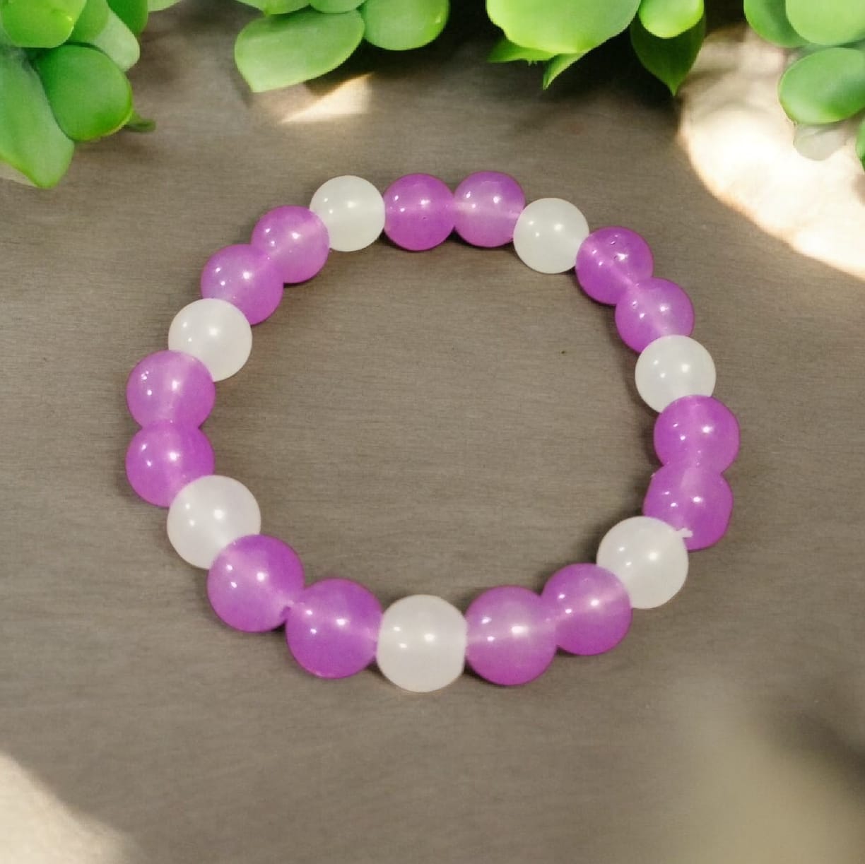 Handmade Lavender & Soft White Beaded Bracelet – Dreamy Pastel Aesthetic