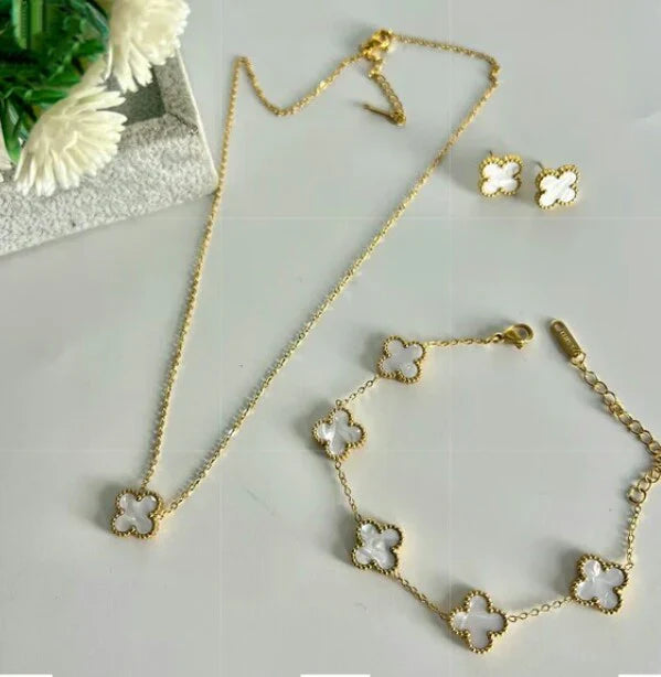 White Clover Necklace and Earrings Set | STYLIZE FASHION